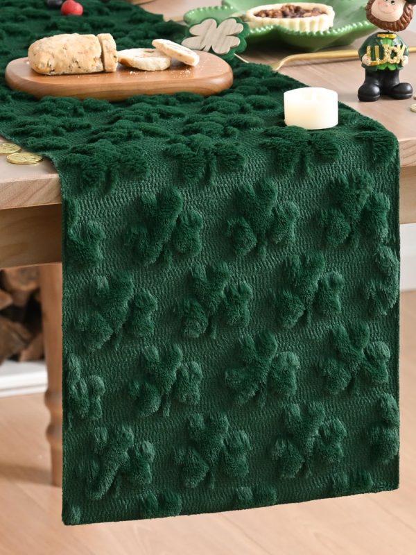 Mode Green Soft Plush Faux Fur Jacquard Lucky Clover St. Patrick's Day